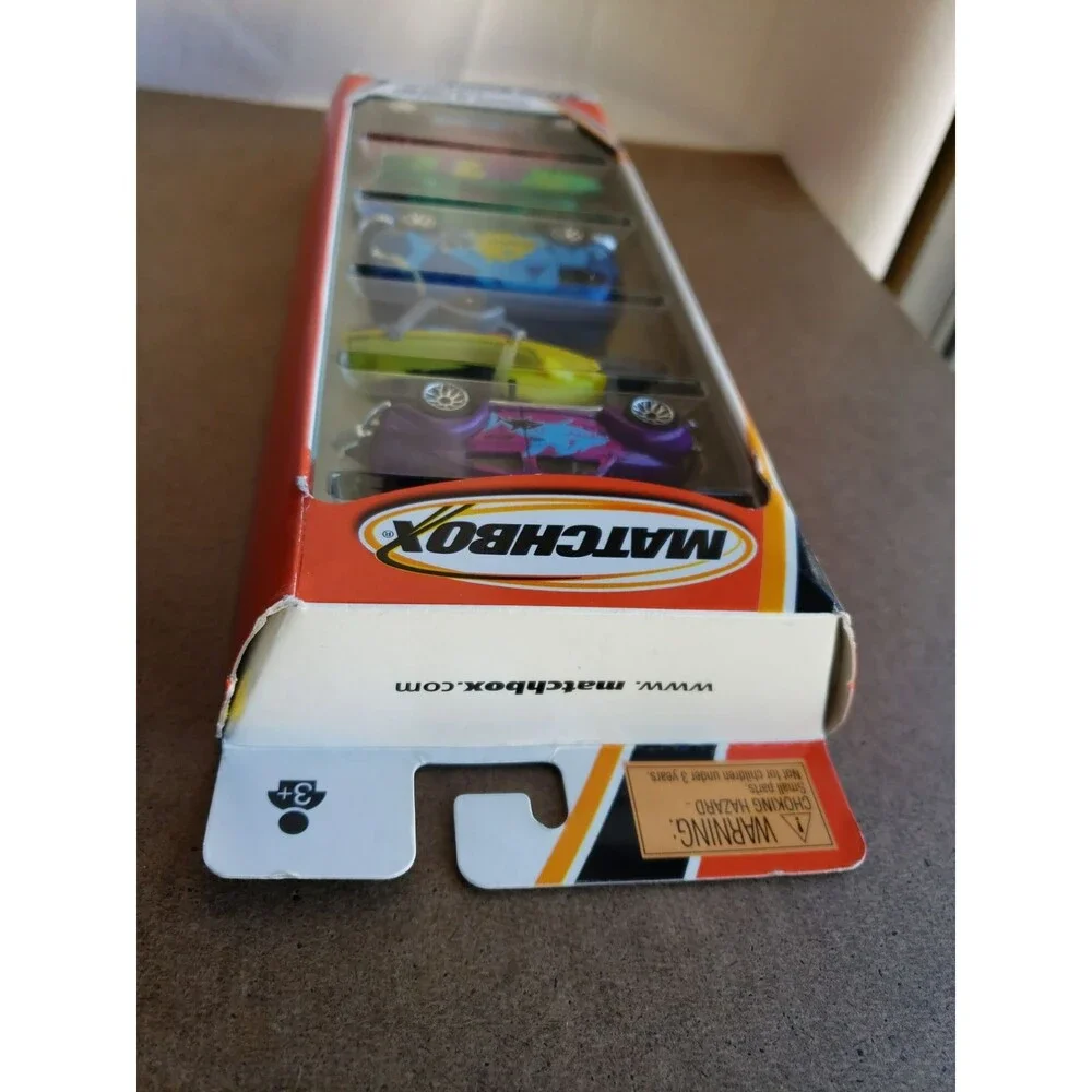 2000 Matchbox WINGS 'N WATER 5-PACK GIFT SET Collector #95315 1:64 VW Panel Bug